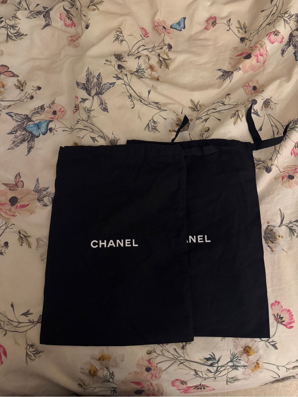 CHANEL Black Dust Bags Set shoes pair